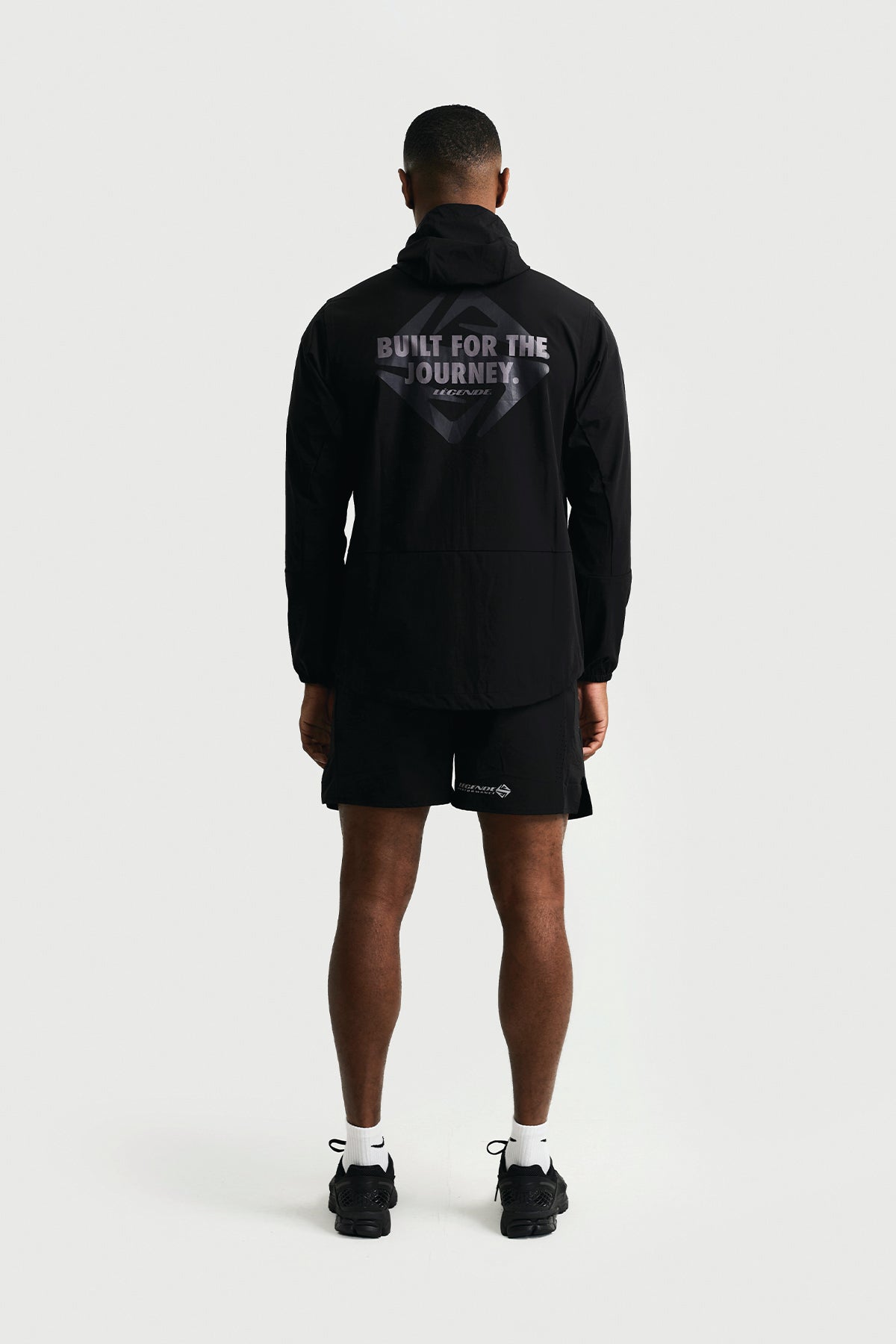 MOTION WINDBREAKER - BLACK
