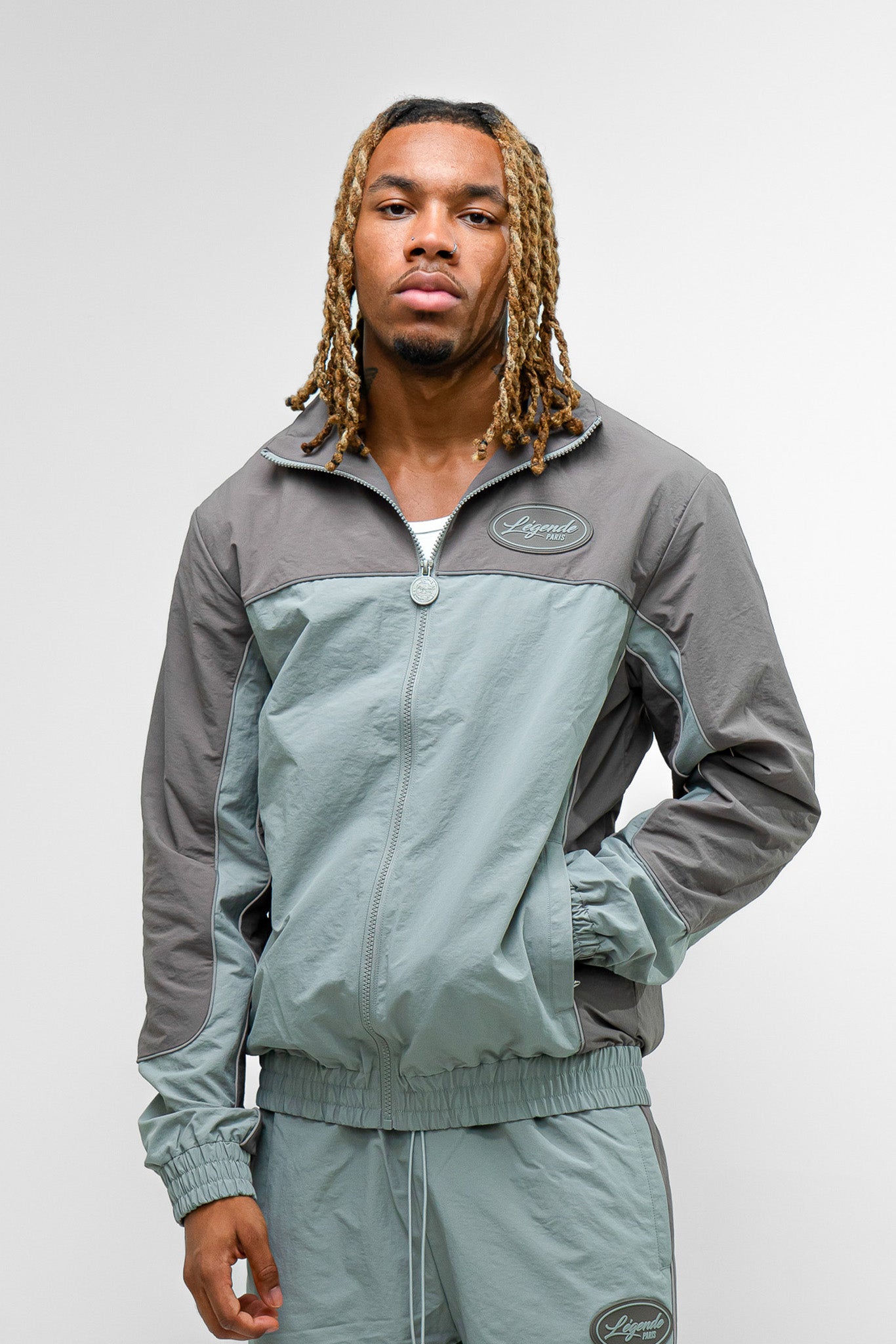 Shell Track Jacket - Grey