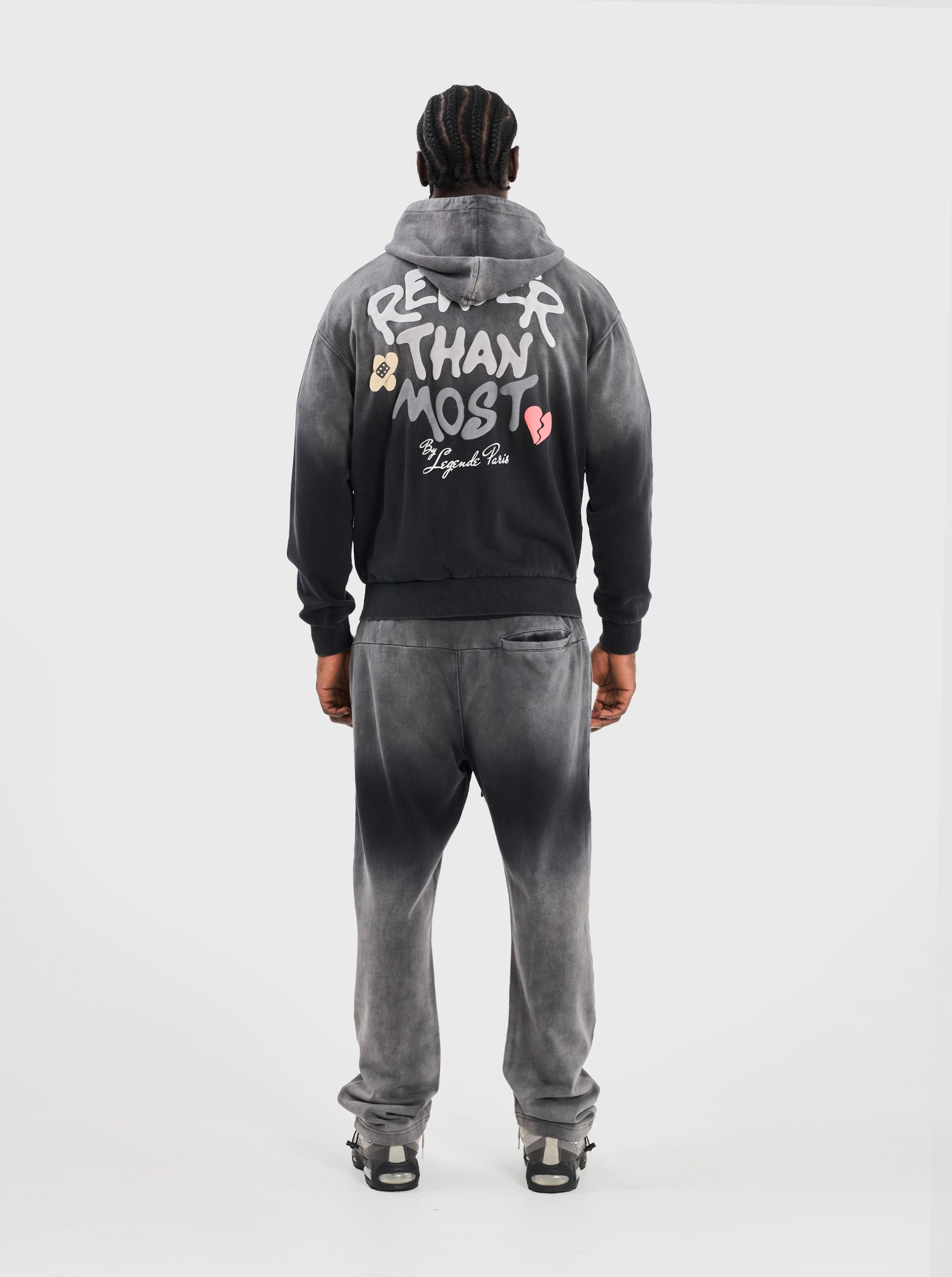 REALER THAN MOST JOGGER - BLACK