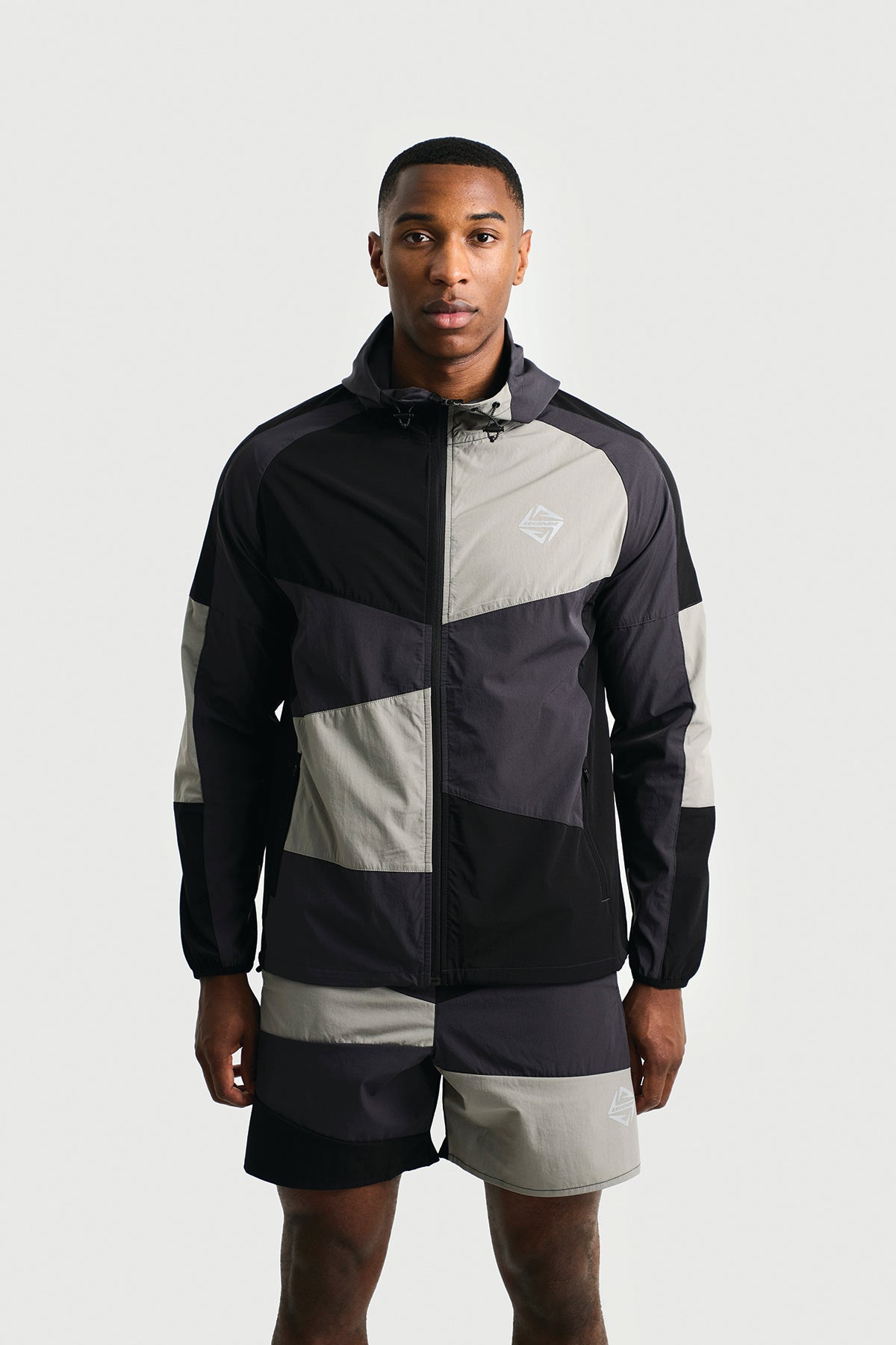 FRAGMENT WINDBREAKER - BLACK