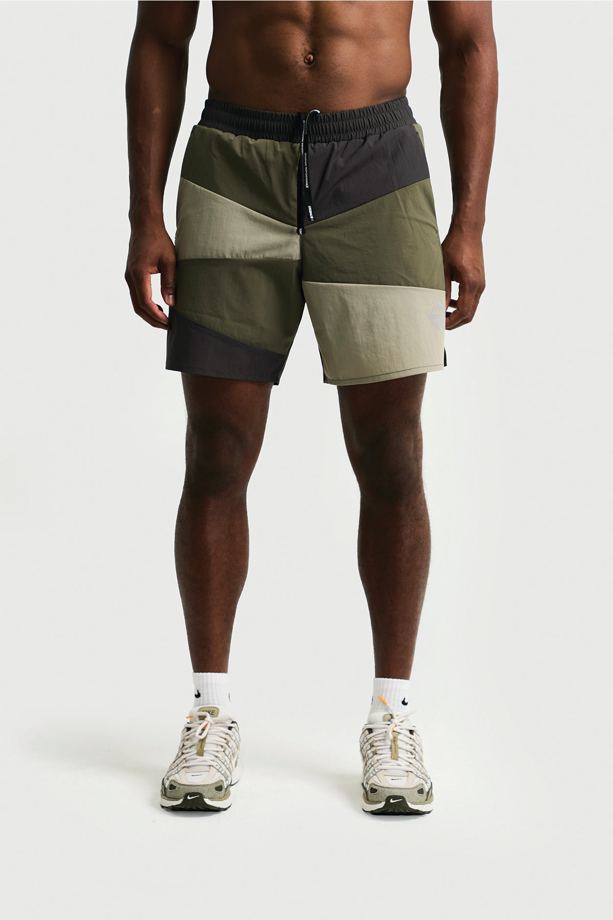 FRAGMENT SHORT - KHAKI