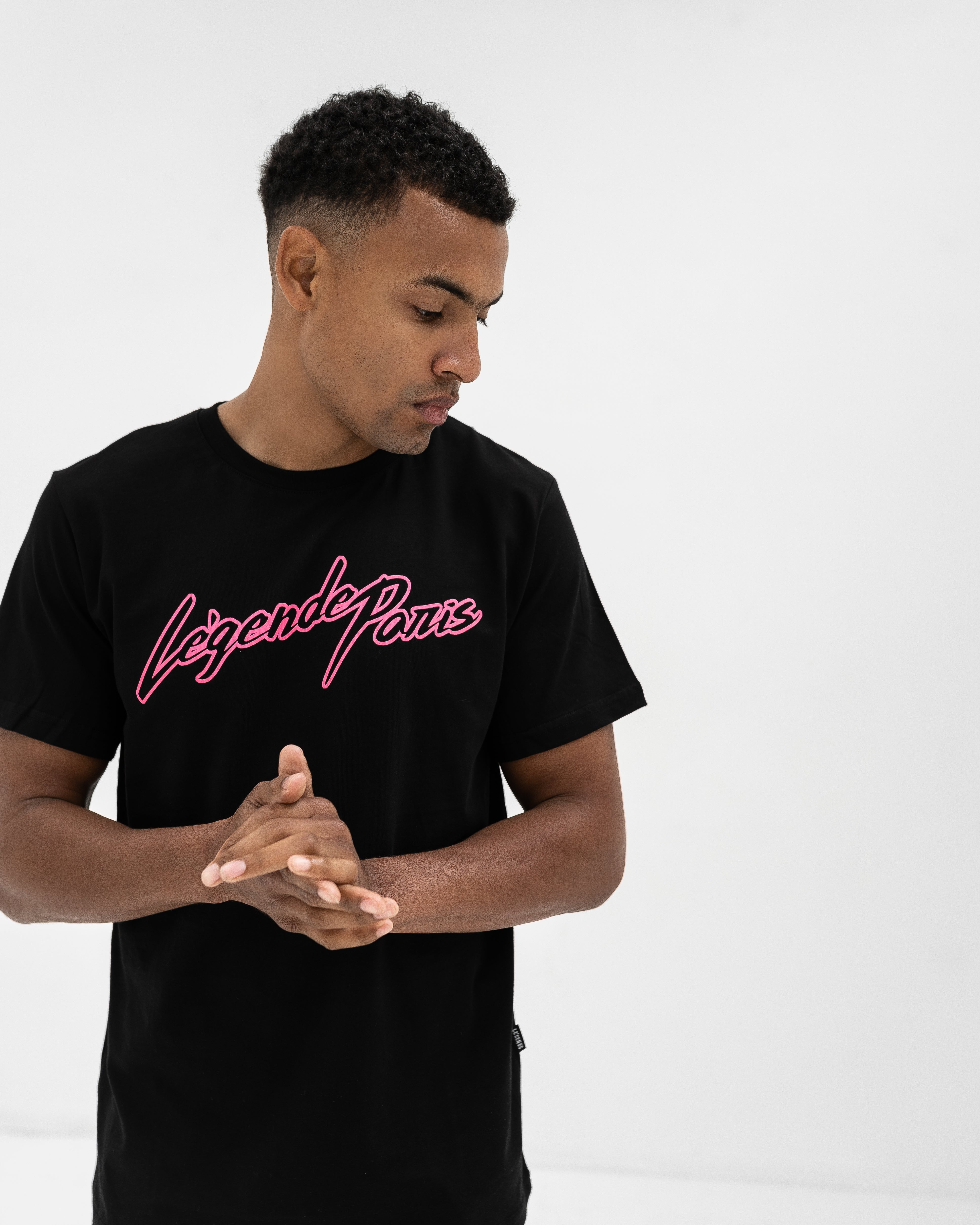 CORE SIGNATURE LOGO TEE BLACK/PINK